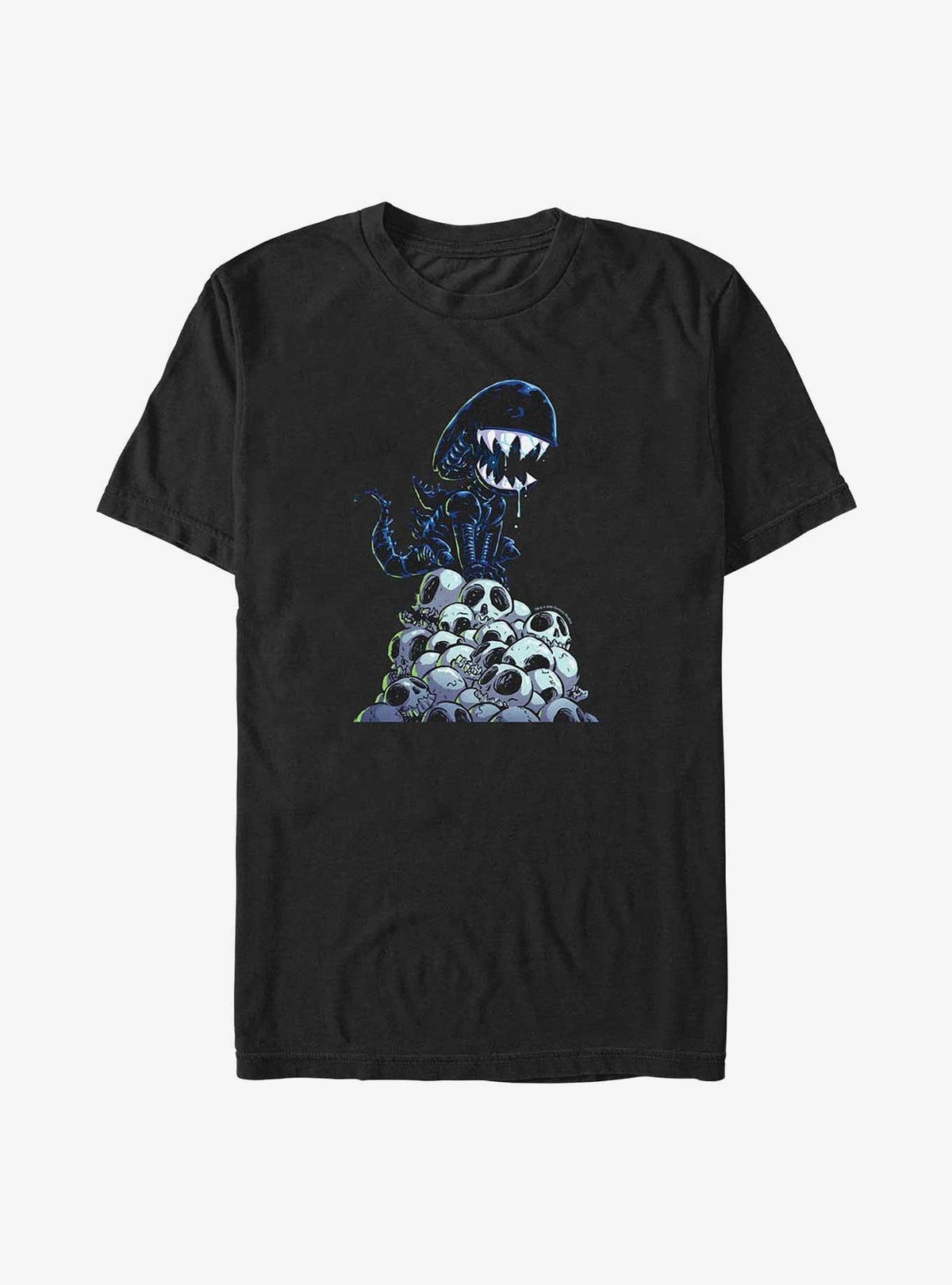 Alien Xenomorph On Skull Mountain Big Tall T-Shirt