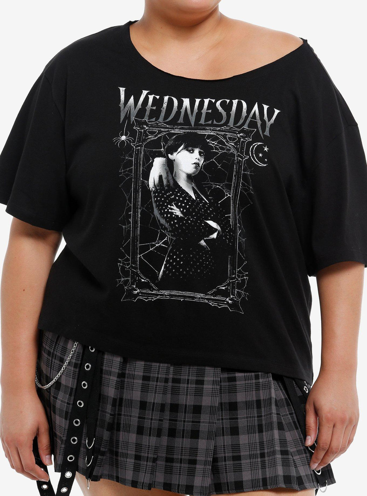 Wednesday Thing Portrait Off-Shoulder Girls T-Shirt Plus Size