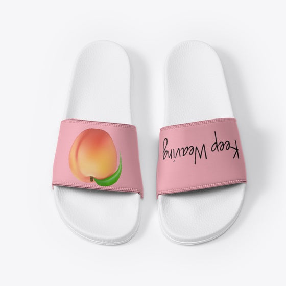 Fresh New Peaches